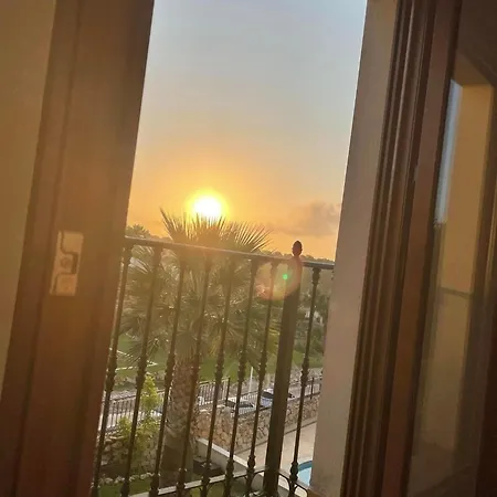 Mediterranean 2 Bed With Com Pool Lr1248 Apartment