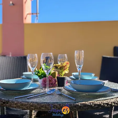Apartment Mediterranean 2 Bed With Com Pool Lr1248