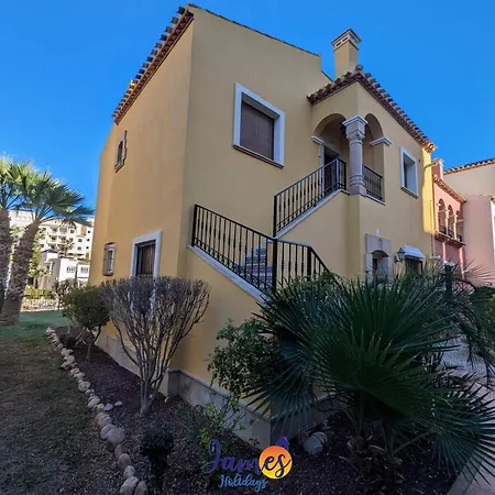 Mediterranean 2 Bed With Com Pool Lr1248 *