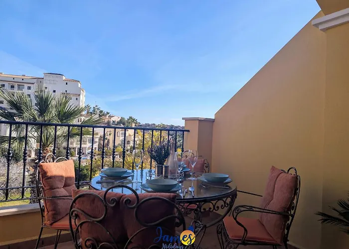 Mediterranean 2 Bed With Com Pool Lr1248 カンポアモル