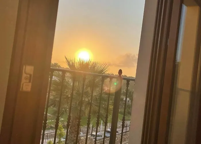 Mediterranean 2 Bed With Com Pool Lr1248 Apartmán